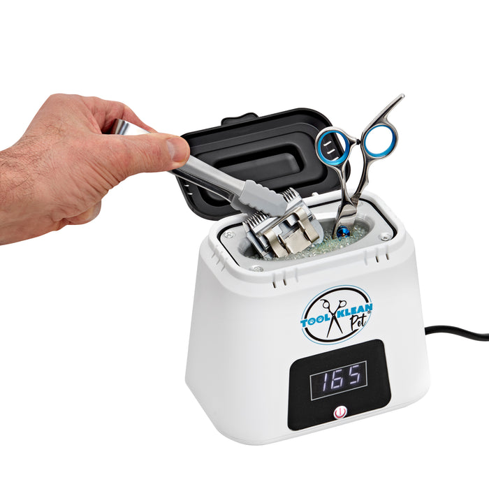 Tool Klean Hot Cup Pro dry-heat sanitizer for metal grooming tool ends